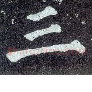 三